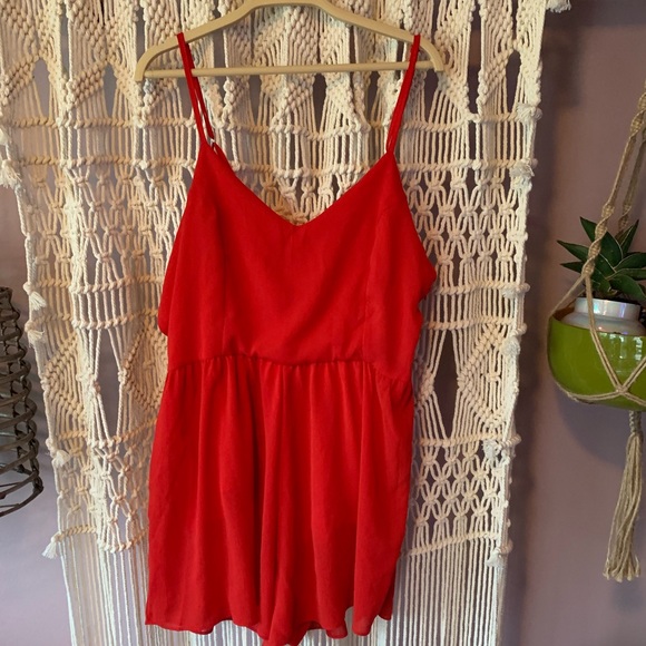 Romper - Picture 1 of 3